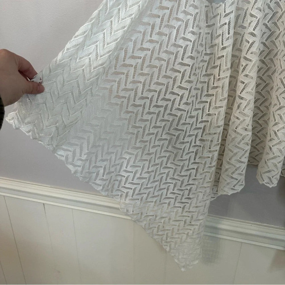 Women’s Cream Sleeveless Asymmetrical Open Draped Front Knit Detail Vest GUC - Picture 3 of 5